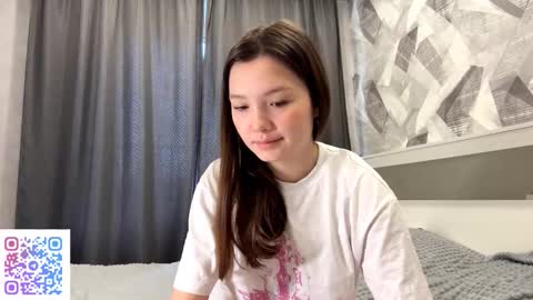 Kira online show from 11-08-25, 09:20