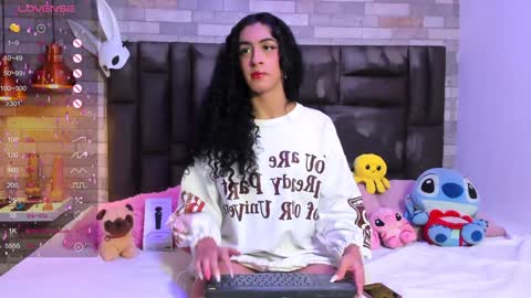 Snapshot of kassandraweked chatting on 01-20-25, 01:53 Kassandra Weked online show from 01-20-25, 01:53