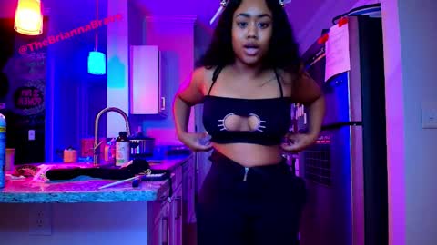 BriannaBrave online show from 10-17-25, 01:20