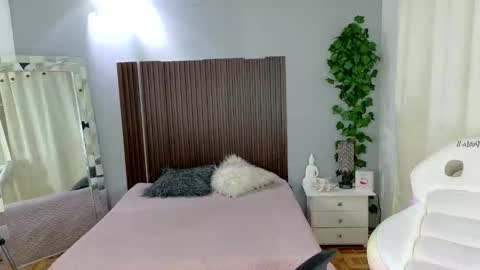 kate online show from 11-10-25, 08:30