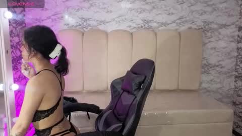 kataleya_t online show from 11-07-25, 03:28