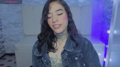 kataleya_t online show from 11-22-25, 03:49