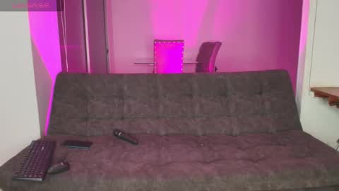 katalinaaswad online show from 10-24-25, 05:37