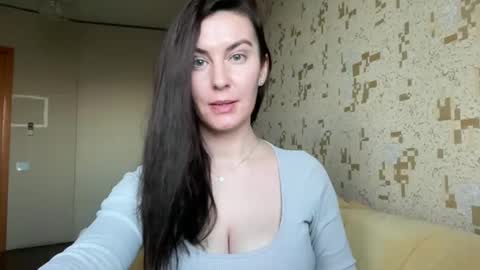 Snapshot of katalinaqe chatting on 02-03-26, 06:40 KatalinaQE online show from 02-03-26, 06:40