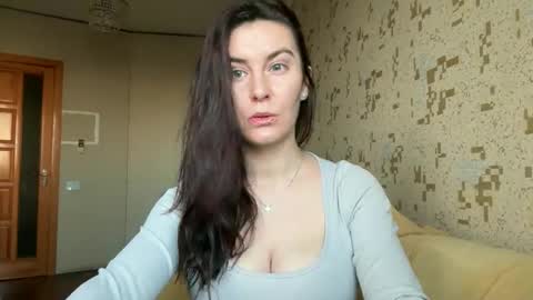 Snapshot of katalinaqe chatting on 02-04-26, 06:30 KatalinaQE online show from 02-04-26, 06:30