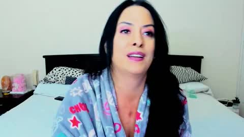 Snapshot of katarina_synnn chatting on 01-18-26, 02:32 kata online show from 01-18-26, 02:32