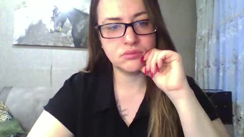 Snapshot of katarios_x chatting on 09-27-25, 02:44 katarios online show from 09-27-25, 02:44