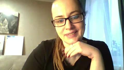 Snapshot of katarios_x chatting on 10-25-25, 01:40 katarios online show from 10-25-25, 01:40