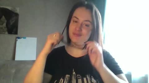 Snapshot of katarios_x chatting on 10-27-25, 05:55 katarios online show from 10-27-25, 05:55