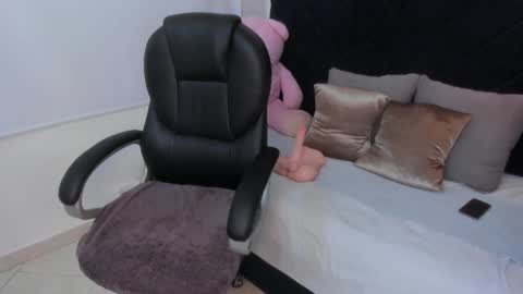 kate lua online show from 01-19-26, 11:58