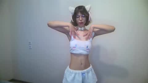 Snapshot of kate_moooss chatting on 03-02-26, 01:29 Kate online show from 03-02-26, 01:29