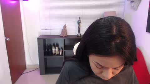 Kate  online show from 01-19-25, 11:45