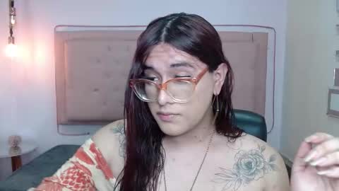 kate online show from 10-12-25, 03:27