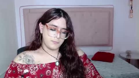 kate online show from 10-19-25, 03:29