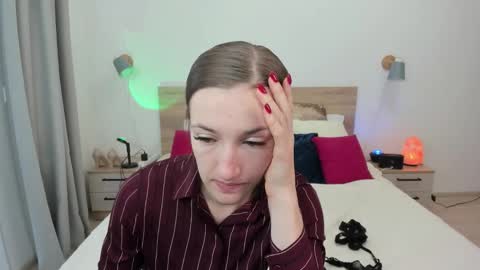 Snapshot of kate_redgar chatting on 10-09-25, 11:08 kate_redgar online show from 10-09-25, 11:08