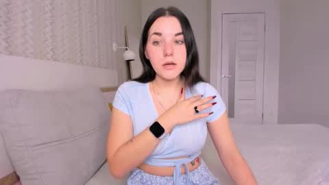 KATE online show from 10-25-25, 09:17