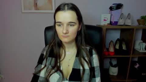 Kate  online show from 12-20-25, 08:10