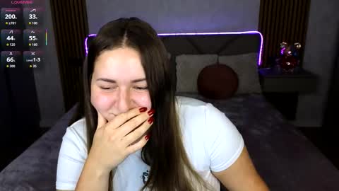 Katelyn online show from 10-04-25, 11:14