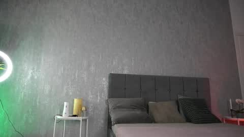 Kate online show from 11-14-25, 07:18