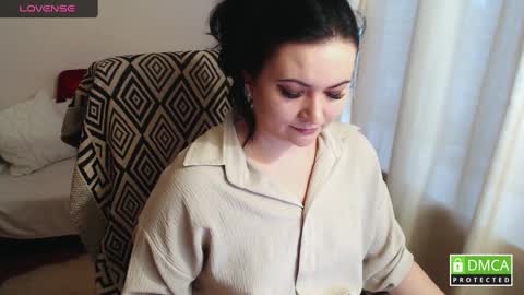 Snapshot of katelynwinehouse chatting on 12-07-24, 11:07 Katelyn online show from 12-07-24, 11:07