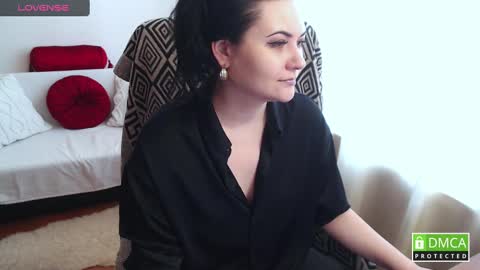 Snapshot of katelynwinehouse chatting on 02-23-25, 10:49 Katelyn online show from 02-23-25, 10:49