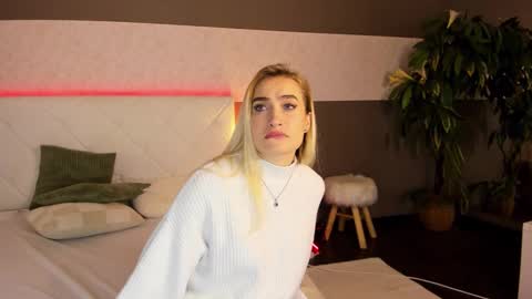 KateOwyns online show from 12-03-24, 12:59