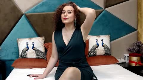 KateQueenston --  online show from 03-18-26, 10:07