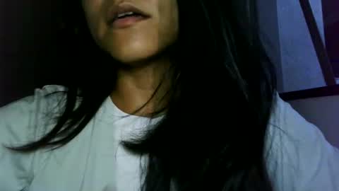 Snapshot of katerinandrade004 chatting on 12-17-25, 04:18 gatita india online show from 12-17-25, 04:18