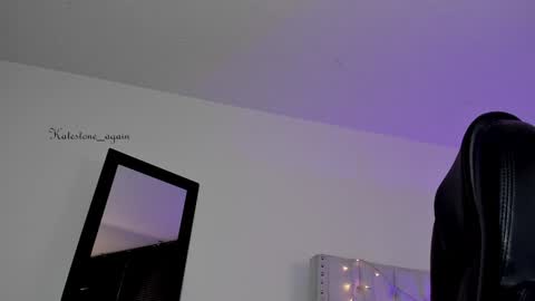 Snapshot of katestone_again chatting on 12-05-24, 08:11 love meeee online show from 12-05-24, 08:11