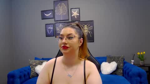 Kate online show from 01-23-25, 10:22