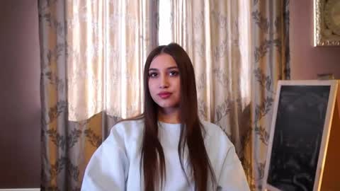 Snapshot of katharynflaig chatting on 04-16-26, 06:36 OLIVIA online show from 04-16-26, 06:36