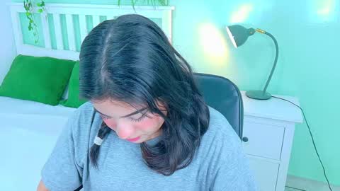 K A T H E  online show from 09-20-25, 11:33
