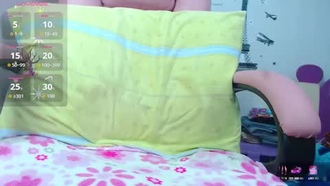Snapshot of kathelatin4u chatting on 09-17-25, 10:44 kathelatin4u online show from 09-17-25, 10:44