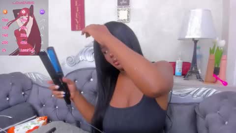 Snapshot of katherin_cruzz chatting on 02-19-26, 07:54 katherin online show from 02-19-26, 07:54