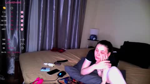 Snapshot of katherine__ross chatting on 02-20-26, 10:43 katherine__ross online show from 02-20-26, 10:43