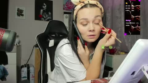 Kathie online show from 01-23-25, 08:04