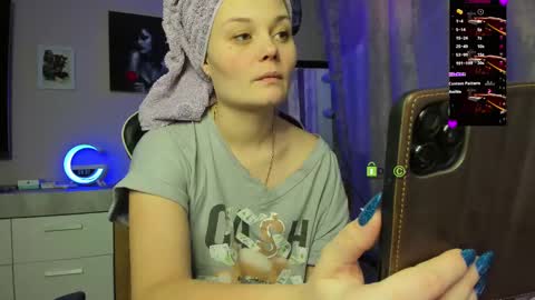 Kathie online show from 02-19-25, 06:33