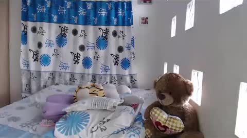  K A T H I E  online show from 12-04-24, 05:55