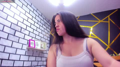Paola online show from 12-06-24, 04:38