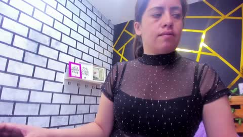 Paola online show from 12-24-24, 02:12