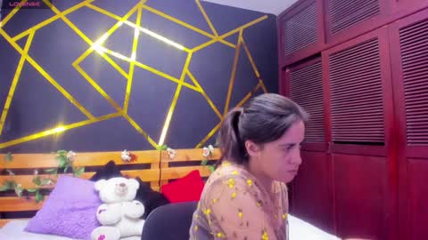 Paola online show from 12-27-24, 01:07
