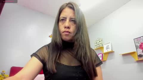 Paola online show from 10-04-25, 12:47