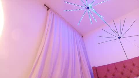 Snapshot of kathleen_brown chatting on 09-18-25, 09:39 Katherine online show from 09-18-25, 09:39