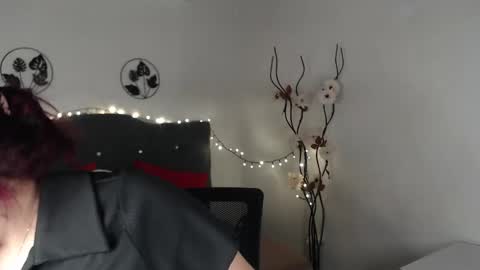 kathygonzalez_ online show from 01-14-25, 11:20