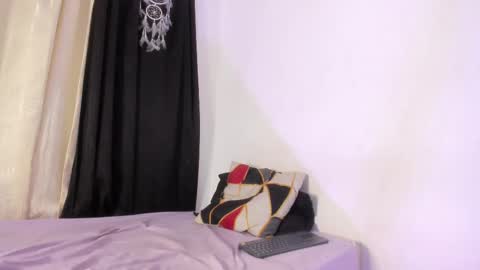 katalina y Daniel online show from 10-03-25, 09:45