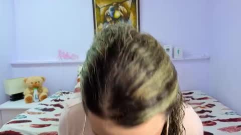 Khaterine online show from 10-22-25, 12:05