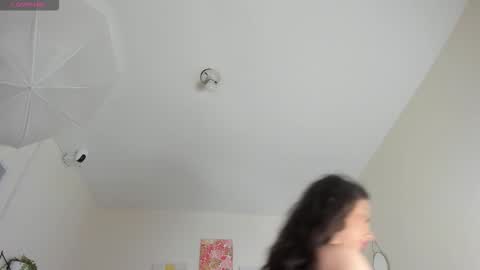 Katia  online show from 10-16-25, 11:33