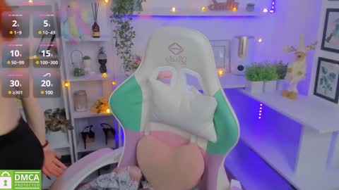 Katia  online show from 01-16-25, 06:14