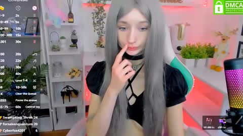 Katia  online show from 02-21-25, 09:45