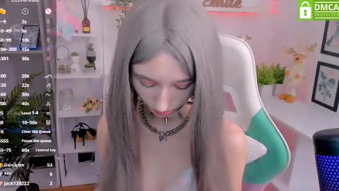 Katia  online show from 02-25-25, 07:09